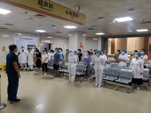 廈門市中醫(yī)院最美隊(duì)長(zhǎng) 致敬 大白 身后最可愛的人 二